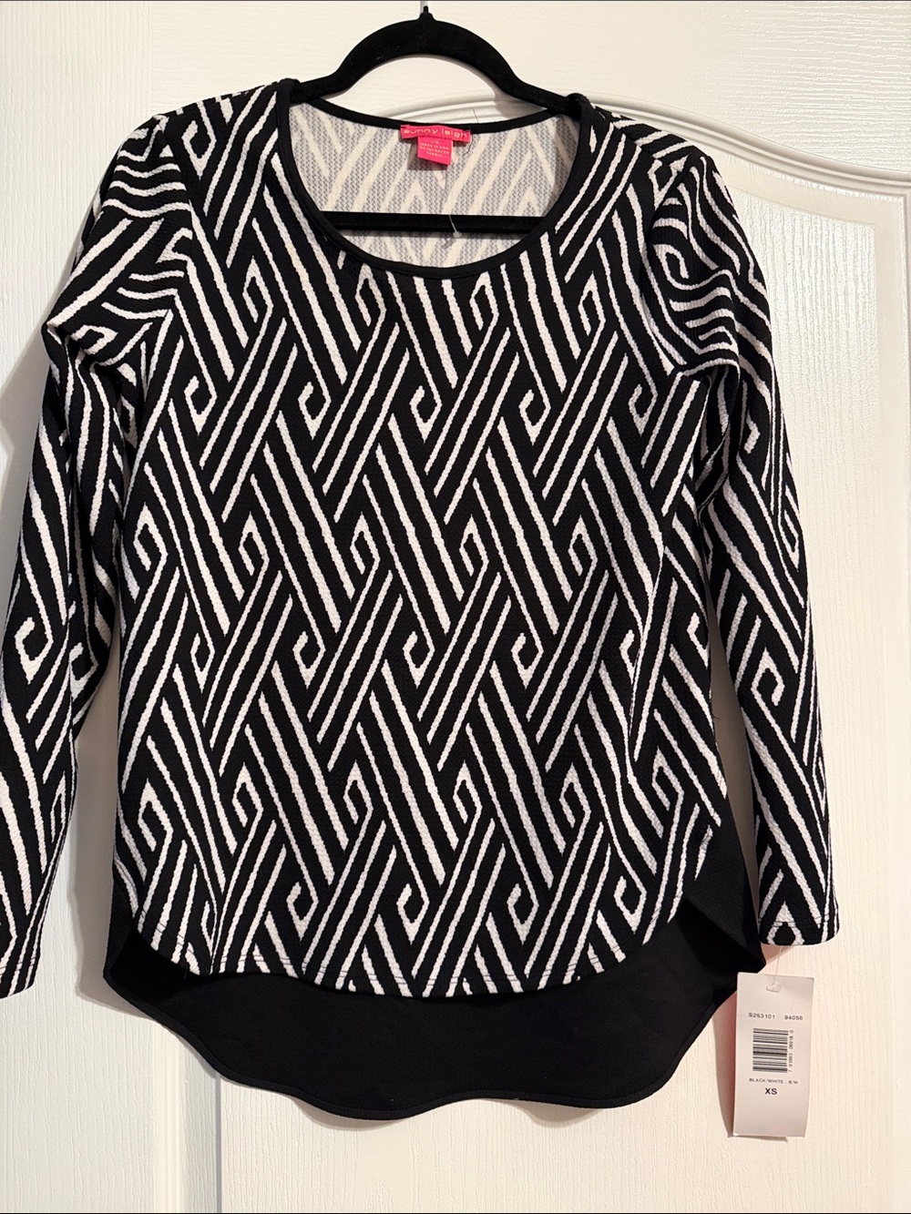 Sunny Leigh Black and White Geometric Knit Top